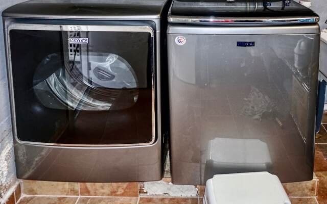 Key West Style Beachtown Estate by TechTravel