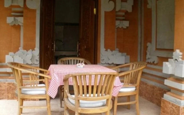 Bali Bunga Kembang Guest House