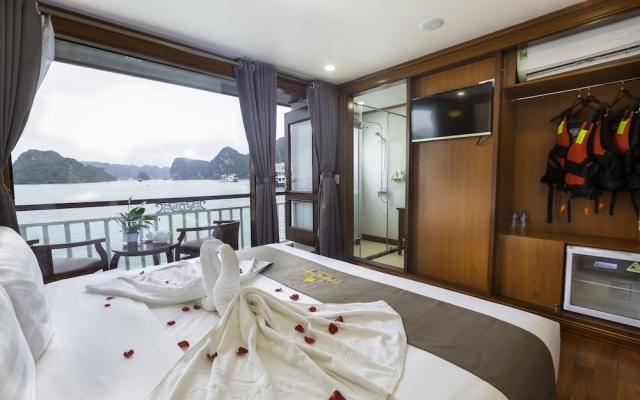 Calypso Cruises – Guest Rooms – Ha Long