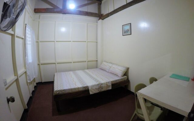 RB Transient House