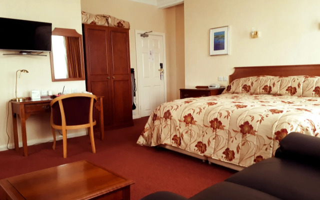 Welbeck Hotel and Apartments