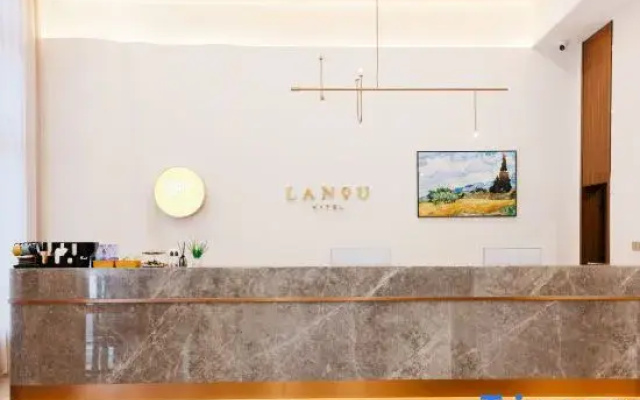 Lanou E-sports Homestay