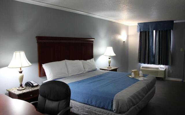 Antioch Quarters Inn and Suites