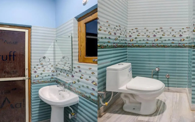 OYO Flagship 702327 D.S. Guest House