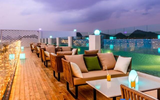 Immersing Hotel (Guilin Convention And Exhibition Center)