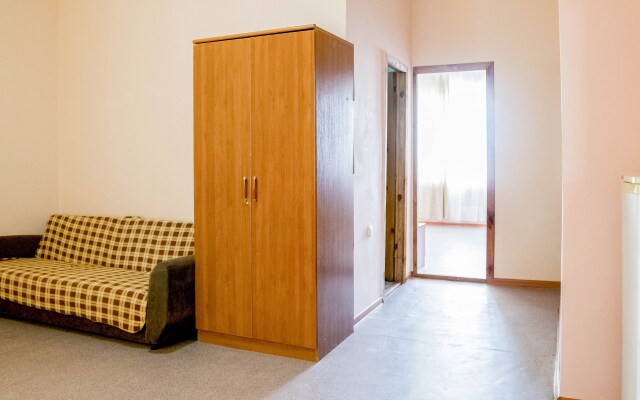 Akatsiya Hotel
