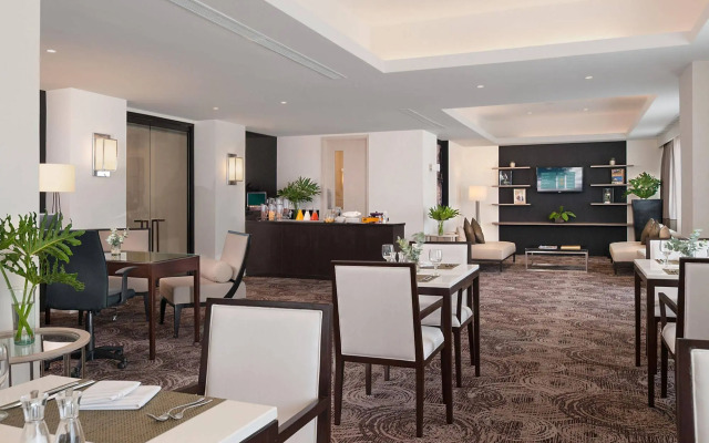 Seda Abreeza - Newly Renovated