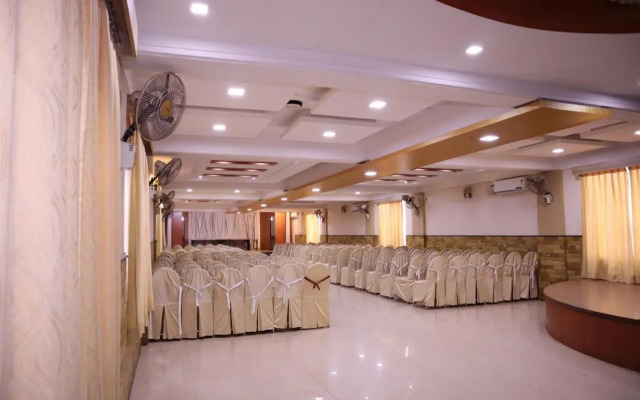 Smilestay BNS Lodge
