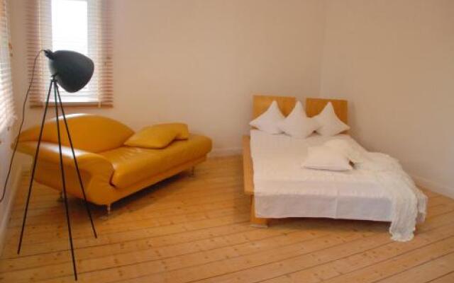 Sweet Clementine B & B