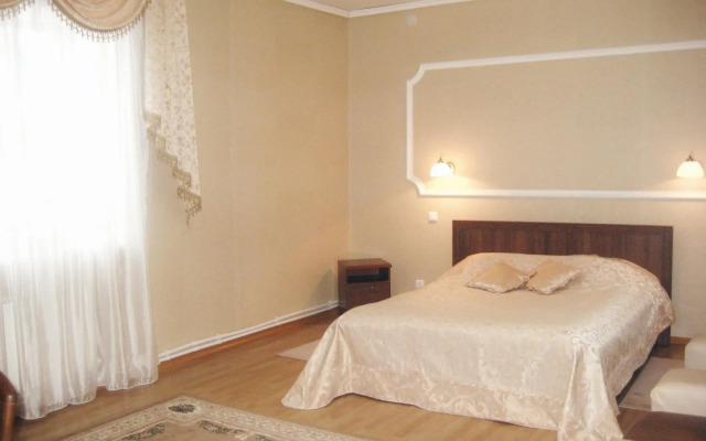 Отель Ариада