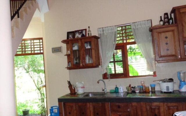 Herin Green House