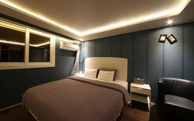 Hotel Frenchcode