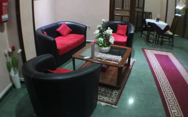 Sary's Hotel
