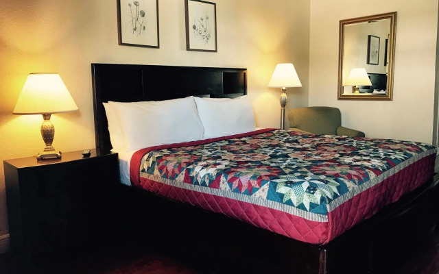 Up Midtown Hotel