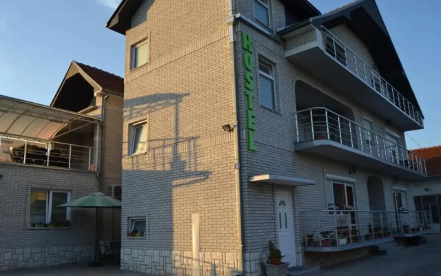 Hostel Bobi