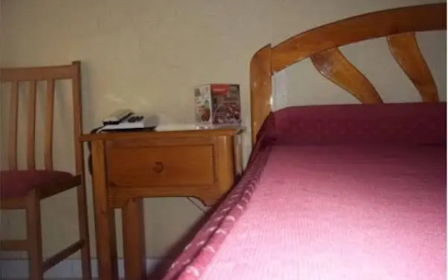 Hostal Atienzar