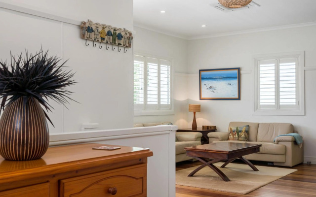Byron Bay Accom 69 Massinger Street - Bimbimbi