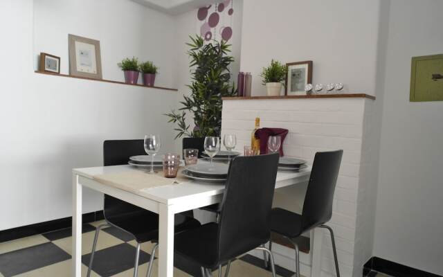 Hi5 Apartments - Parliament