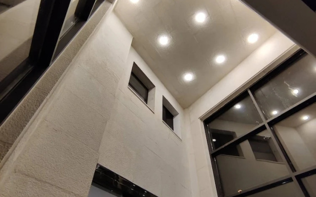 45m Luxury Room Royal View Near all Services