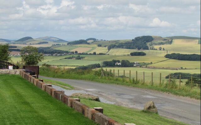 Knockhill Farm B&B – Strathkinness