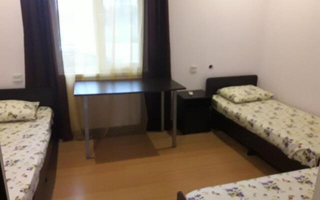 Guest house on Gagarina 10