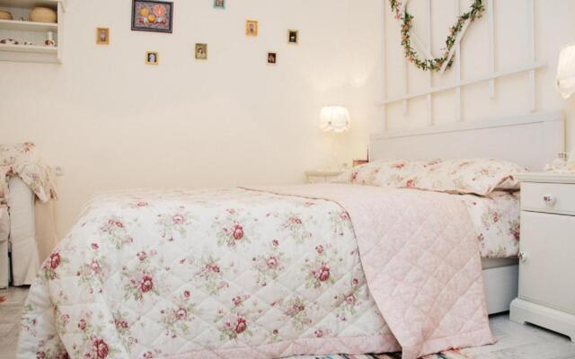 Romantic apartment near Opera with Air-conditioning