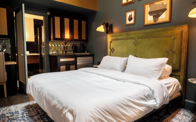 The Gas Lamp Hotel - 1BR - Adams