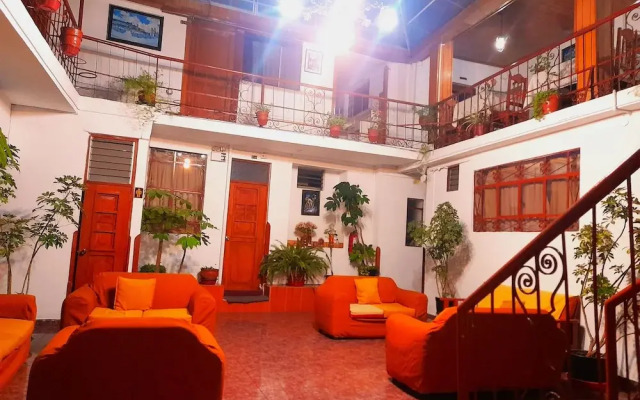 Hostal Monarca