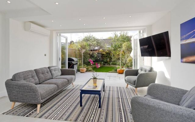 Long Stay Discounts - Spacious 4bed Battersea