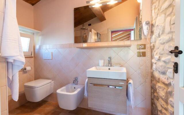 CASCINA MARIANNA 12&4, Emma Villas