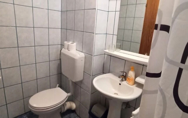 Davor - With Parking - A7