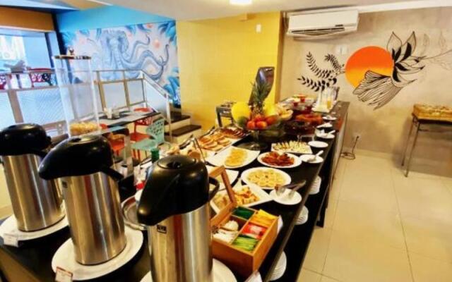 Mural Living Hotel Manaus