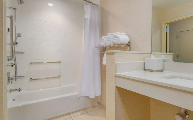 Fairfield Inn & Suites by Marriott Raleigh Cary