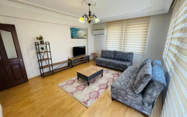 Central Flat With Jacuzzi Private Pool in Fethiye