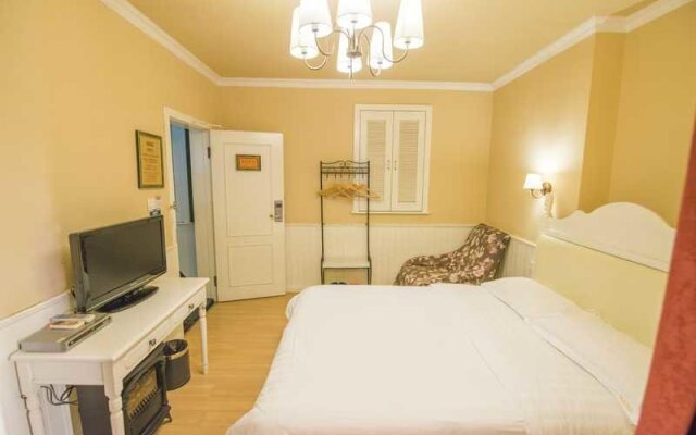 Nana Hotel