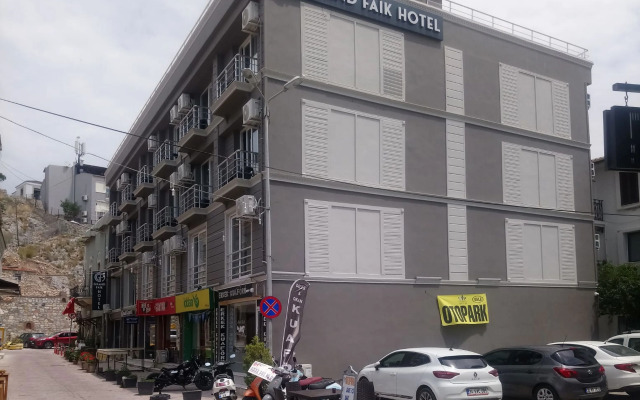 Grand Faik Hotel Çeşme