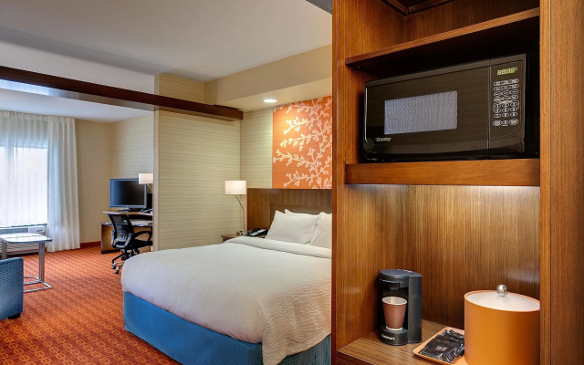 Fairfield Inn & Suites by Marriott Detroit Chesterfield