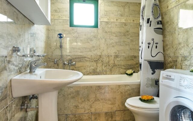 Achilleas Apartments