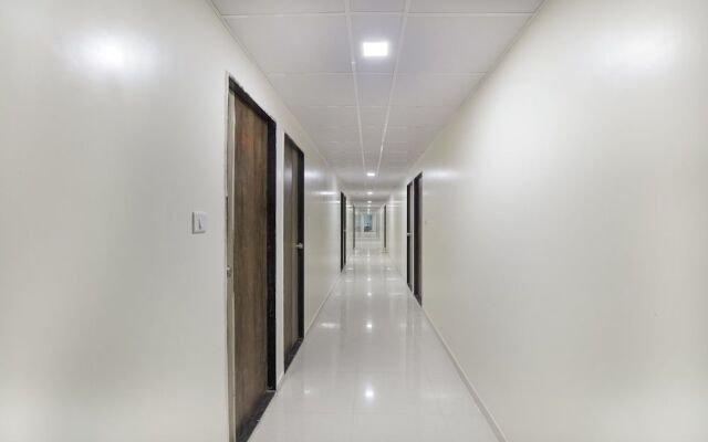 Oyo Flagship 39798 Nirmala Convent Road