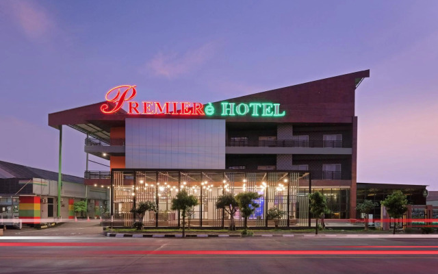 Premiere Hotel Tegal