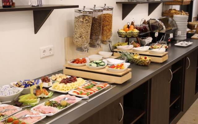 HOTEL NEW IN - Ingolstadt - Gaimersheim