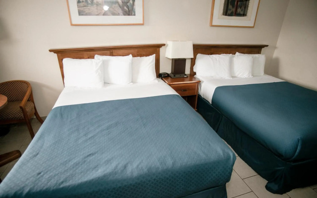Pacific Inn