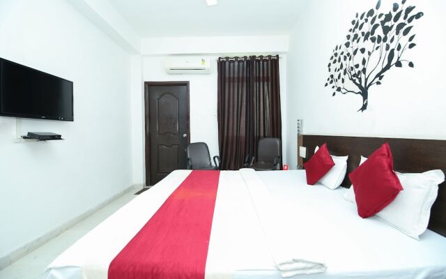 OYO 3603 White Pearl Hotel