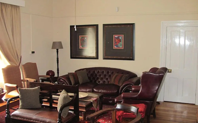Stellar Dust Guest House