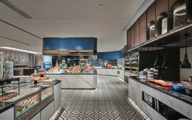 Hotel Indigo Shenzhen Overseas Chinese Town by IHG