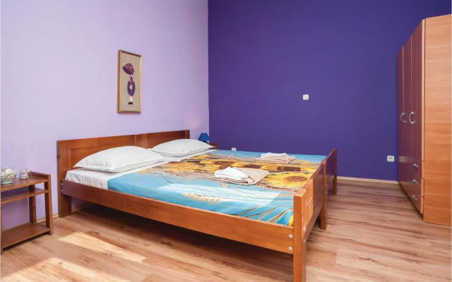 One-Bedroom Apartment in Pakostane
