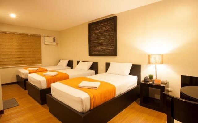 L Square Hotel