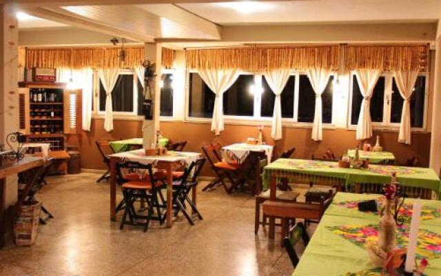 Estalagem e Restaurante Cantinho Bistrô
