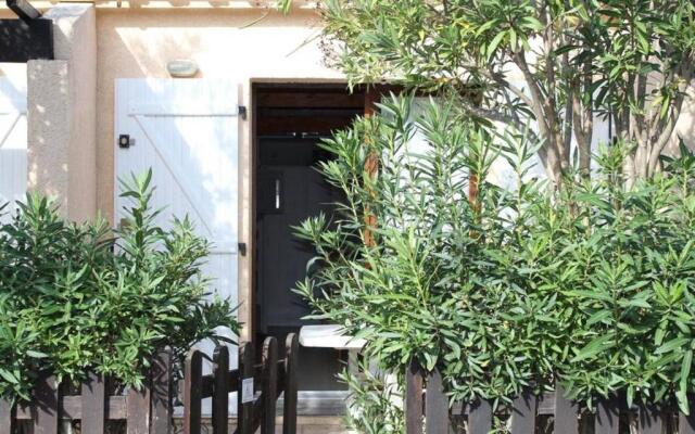 Maison Gruissan, 1 pièce, 4 personnes - FR-1-229-114