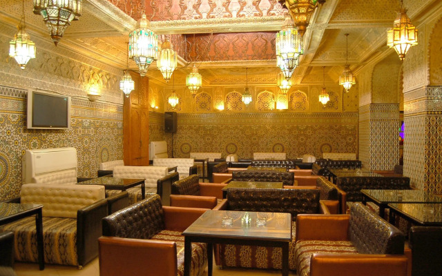 Hotel Mounia